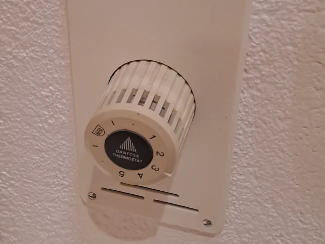 Abdeckung für Thermostat Fußbodenheizung