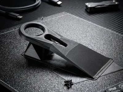 Scraper - Ergonomic & Sleek