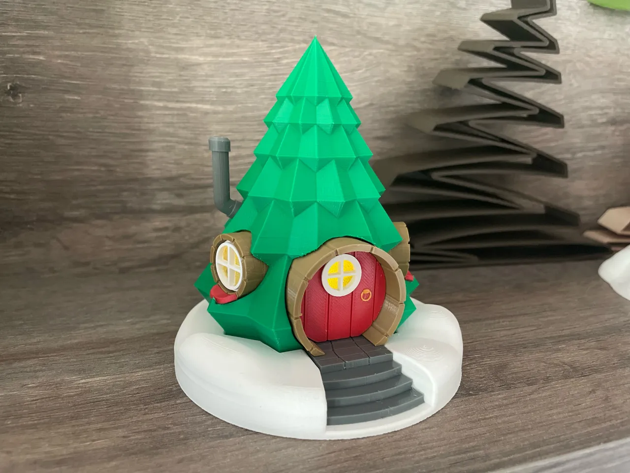 Xmas-Tree Fairy-House (LED) for Christmas Village view 2