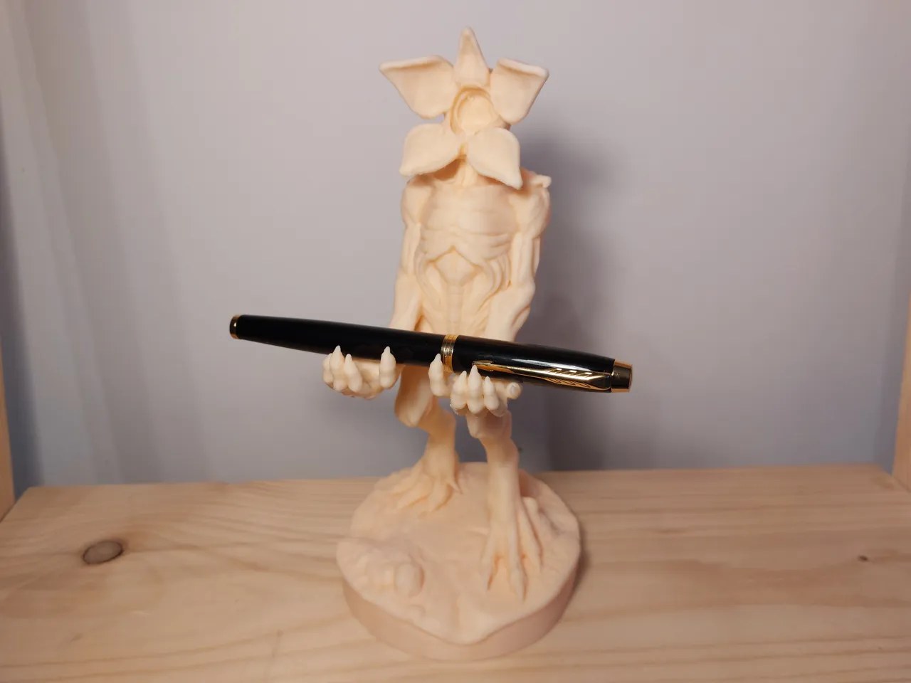 Stranger Things-Demogorgon Phone&Controller Holder view 4