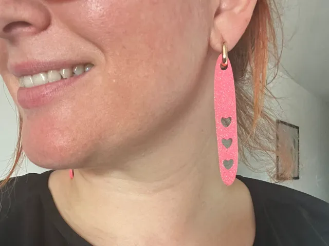 Oval heart long earrings