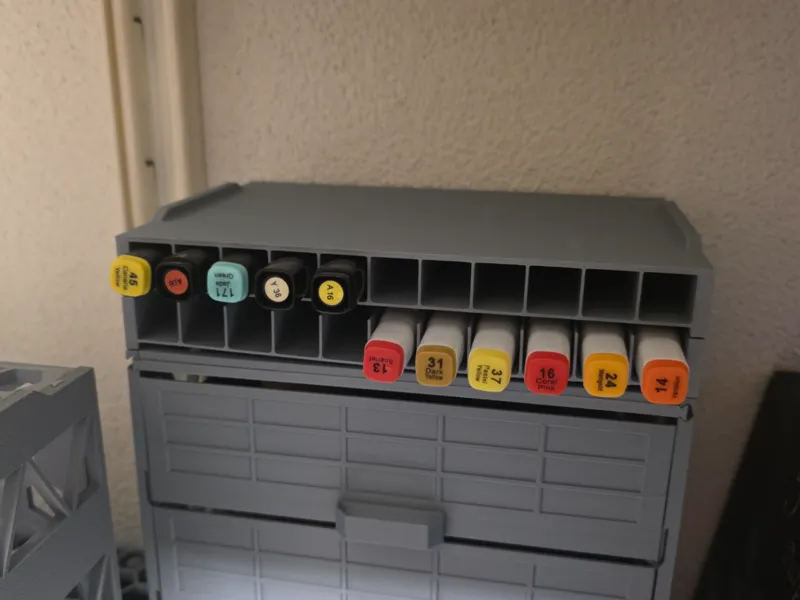 Stifthalter Regalsystem