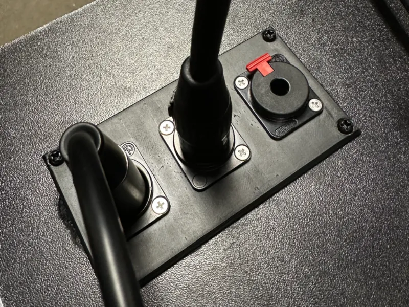 Neutrik D-Style table mount panel