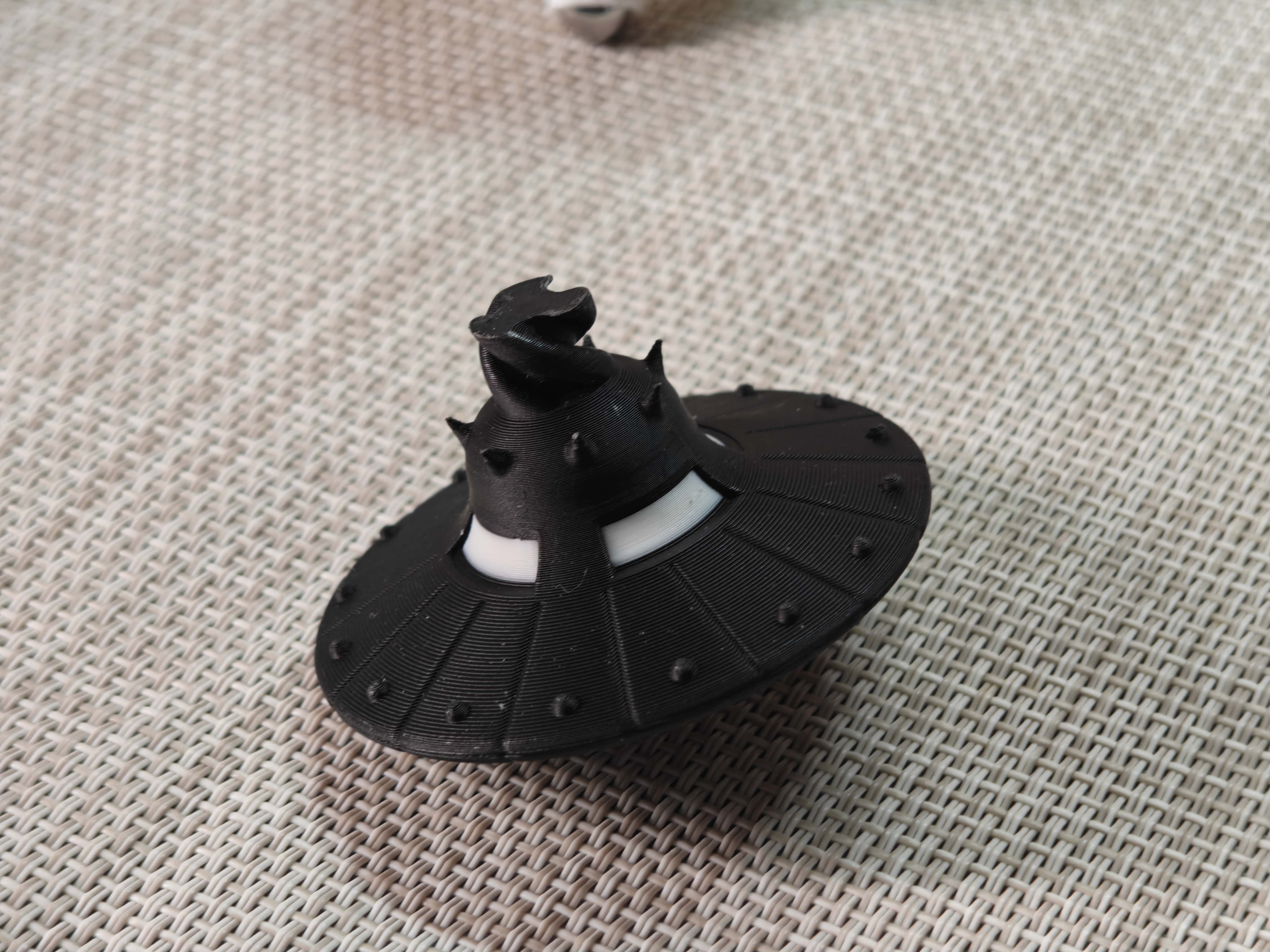 Miniatura 6 do modelo 3D 对战陀螺套组+竹蜻蜓+发射器+对战盘