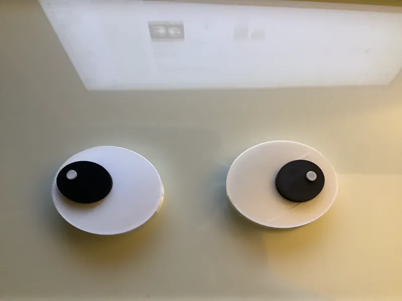 Perry Eyes