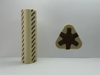Taller Triangular Gear Passthrough