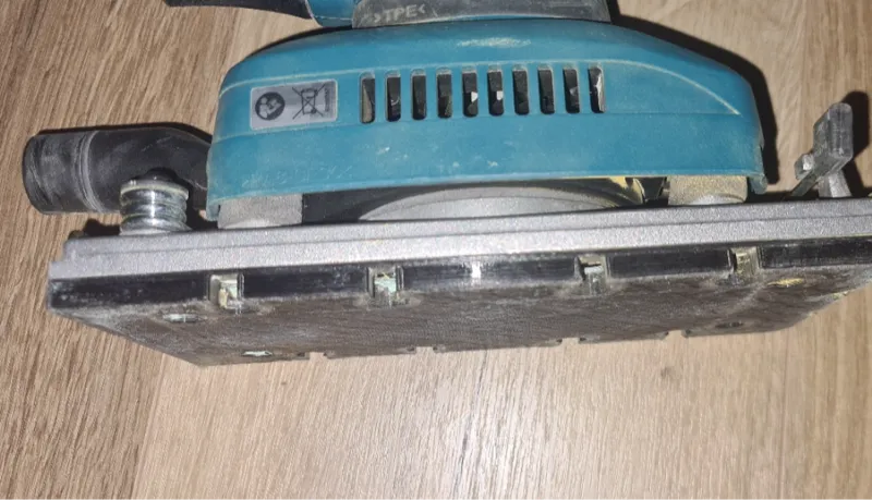 Makita BO3710/3711 Pad Trägerplatte part.197464-8