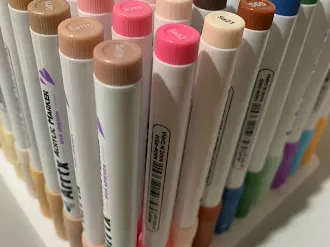 Arrtx Acrylic Marker Holder