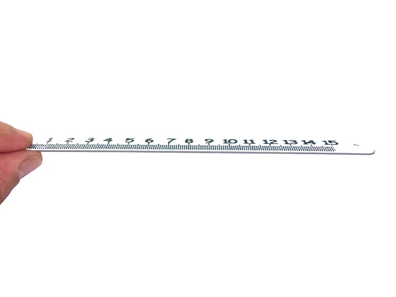 15 cm or 150 mm ruler