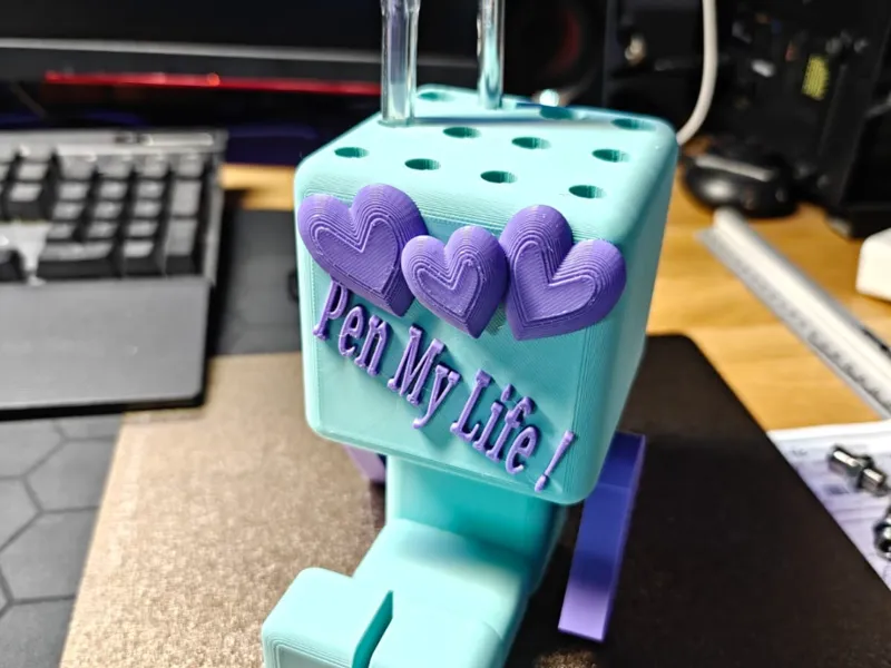 Pen Holder with Hearts valentine gift