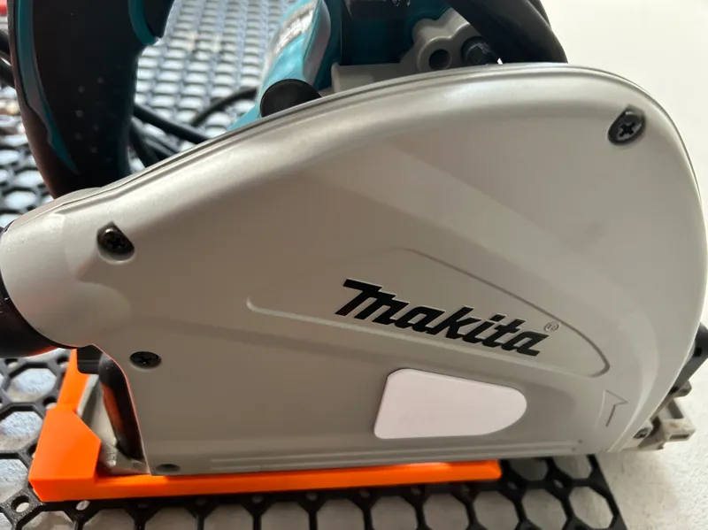 Makita SP6000J track saw multiboard wall mount