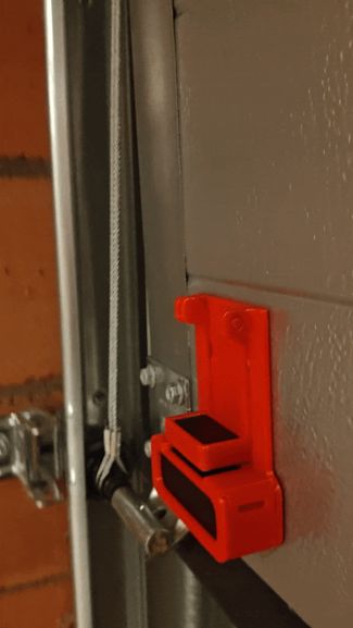Smart Garage Door Sensor mount - Tuya Zigbee WiFi