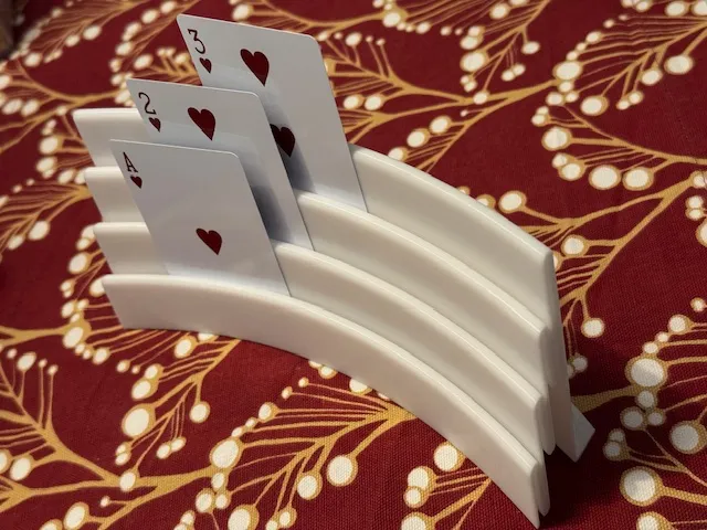 Squiggly slim card holder