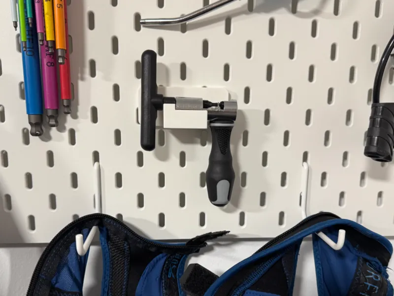 Ikea Skadis Holder for 3min19sec Chain Tool