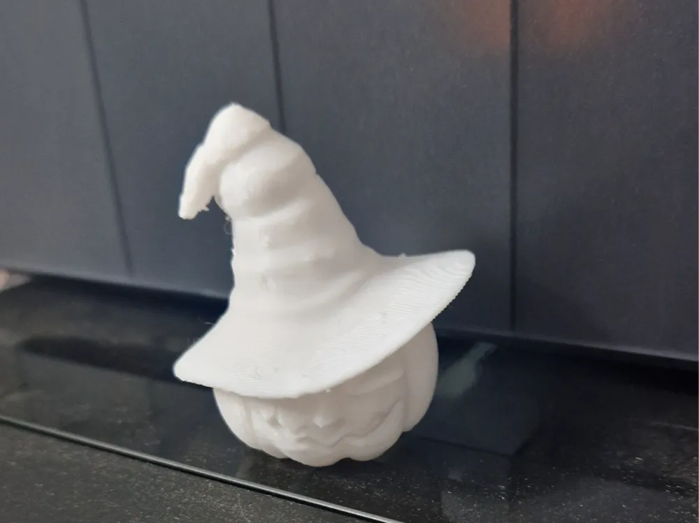 Halloween pumpkin with witch hat - Free 3D Print Model - MakerWorld