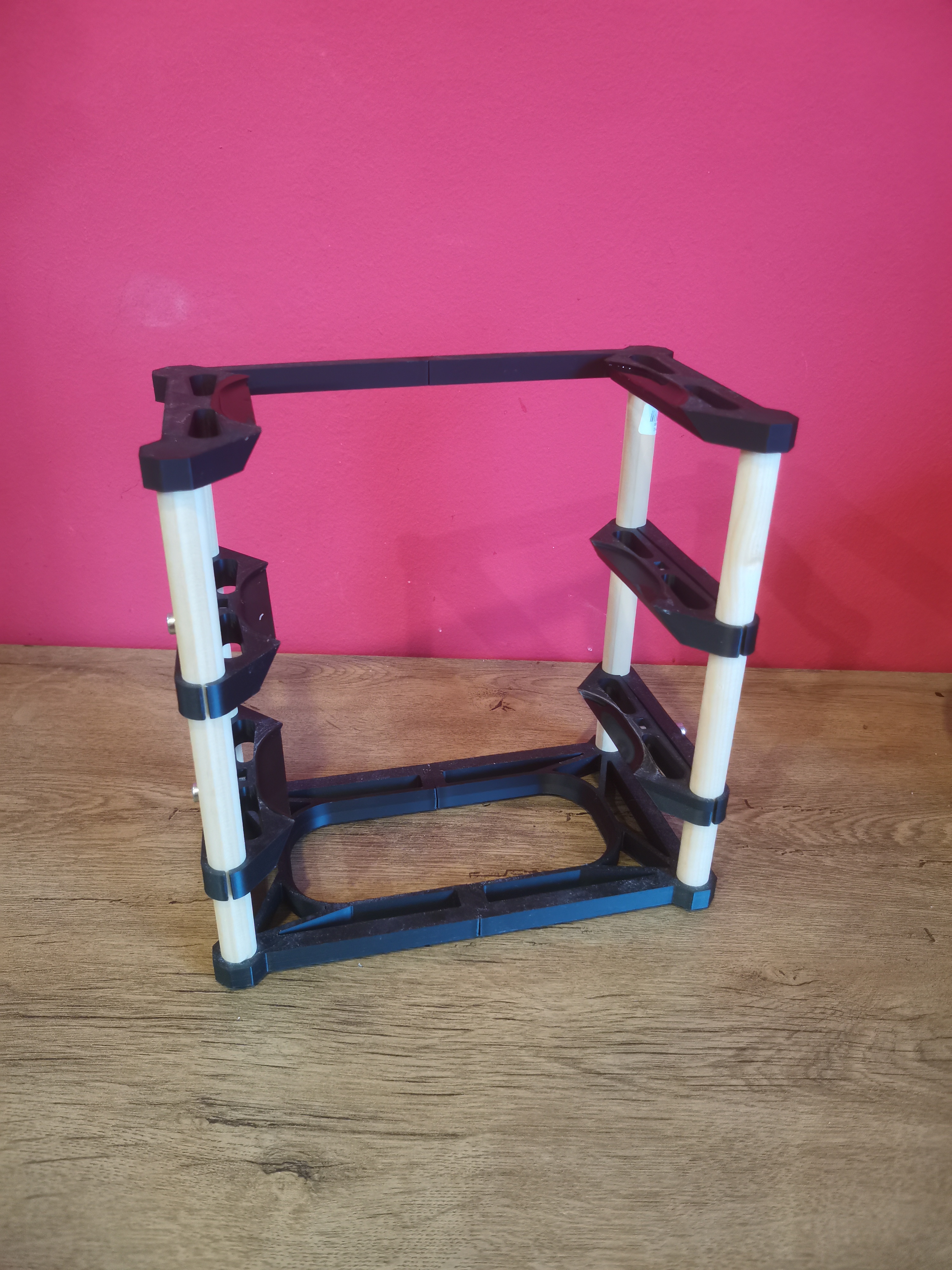 Miniatura 3 do modelo 3D Microgreen Rack – Modular, Multi‑Level System