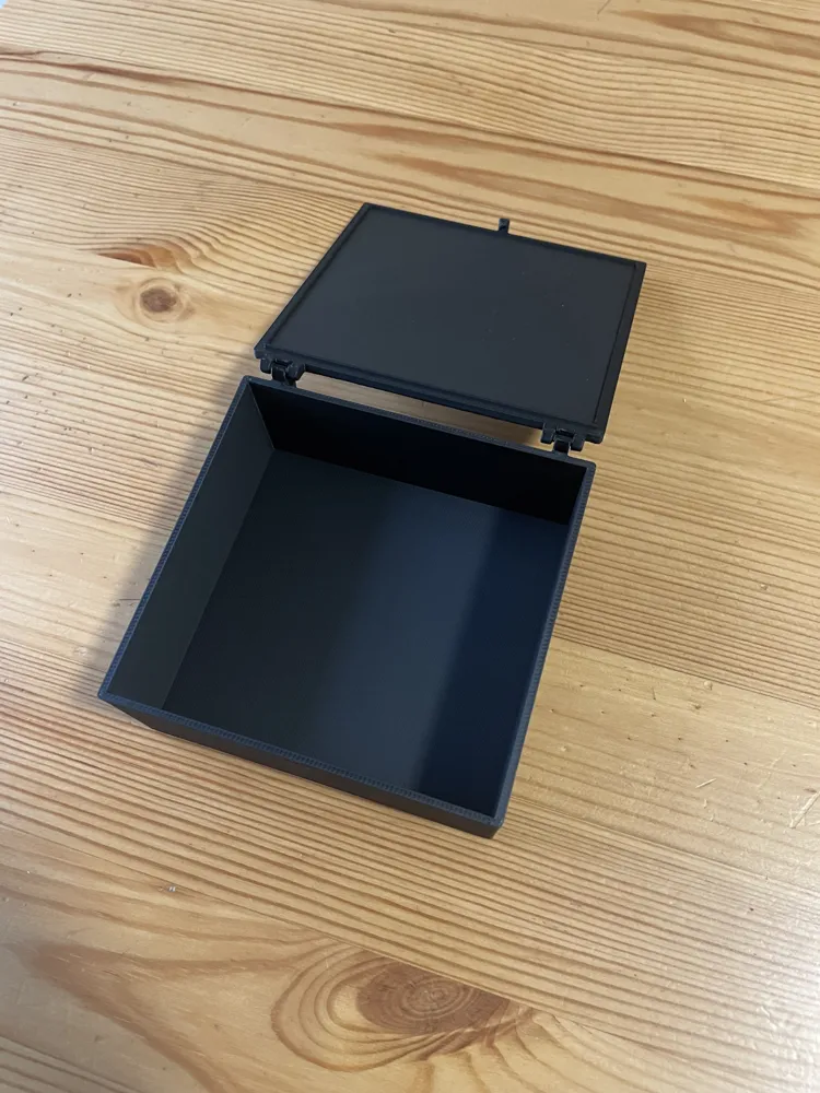 XL Cigarette Box - Free 3D Print Model - MakerWorld