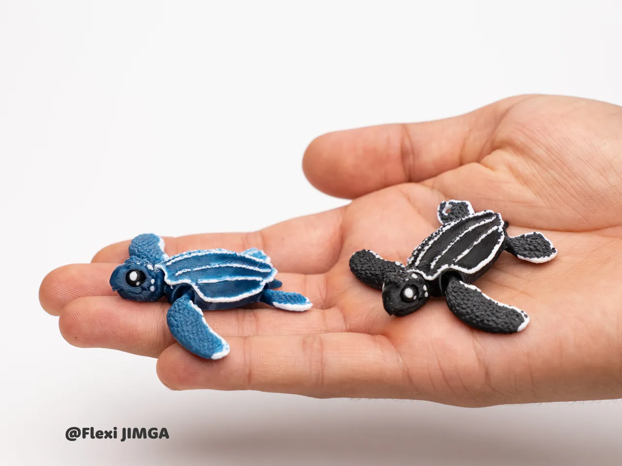 Mini Flexi Turtle | Keychain Version view 4