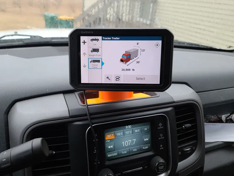 Tray mount Garmin GPS - RAM 2500 Gen 4 Clip-in