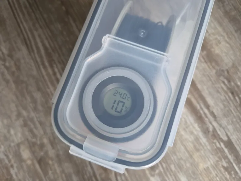 Hygrometer Holder Desiccant Box