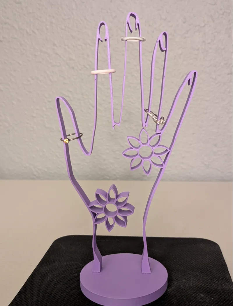 Hand_Jewelry_Stand_V1