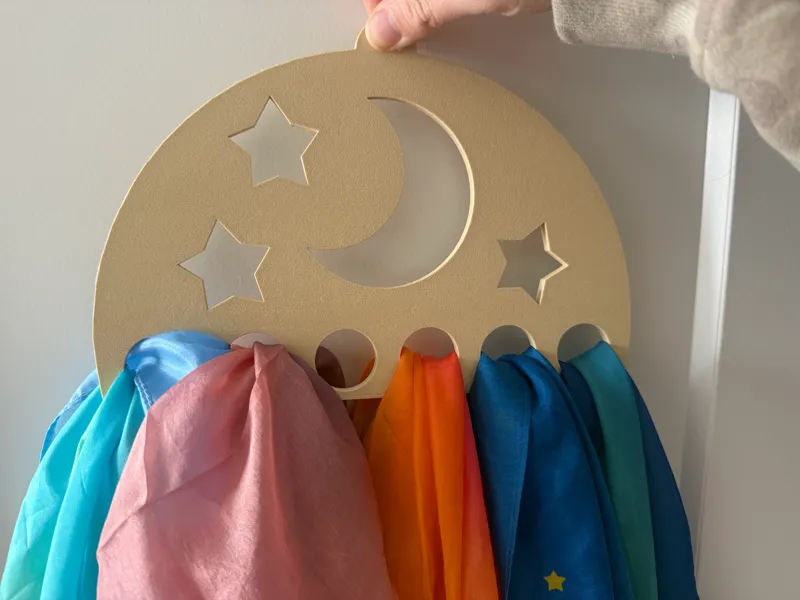 Toddler Play Silk Hanger