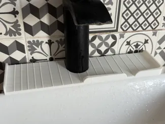 freestanding soap drain