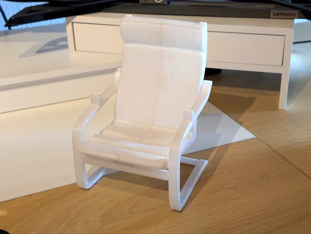 宜家 POÄNG 手机支架 | 迷你手机支架 - 免费 3D 打印模型 - MakerWorld