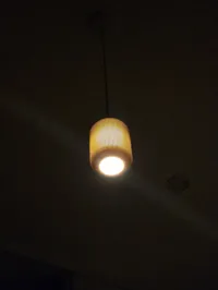 Lampe carrée à rainures — photo 4
