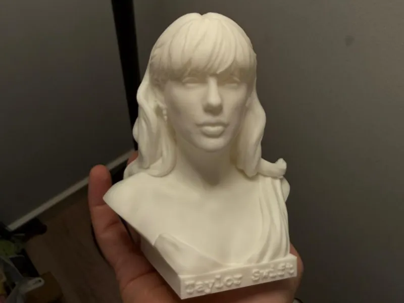 Taylor Swift Bust 