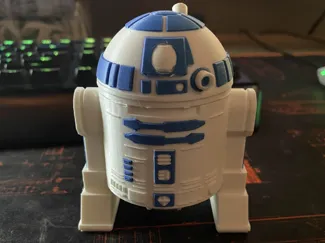 R2-D2 Airpod Case