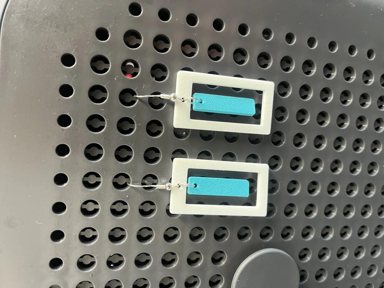earrings view 2