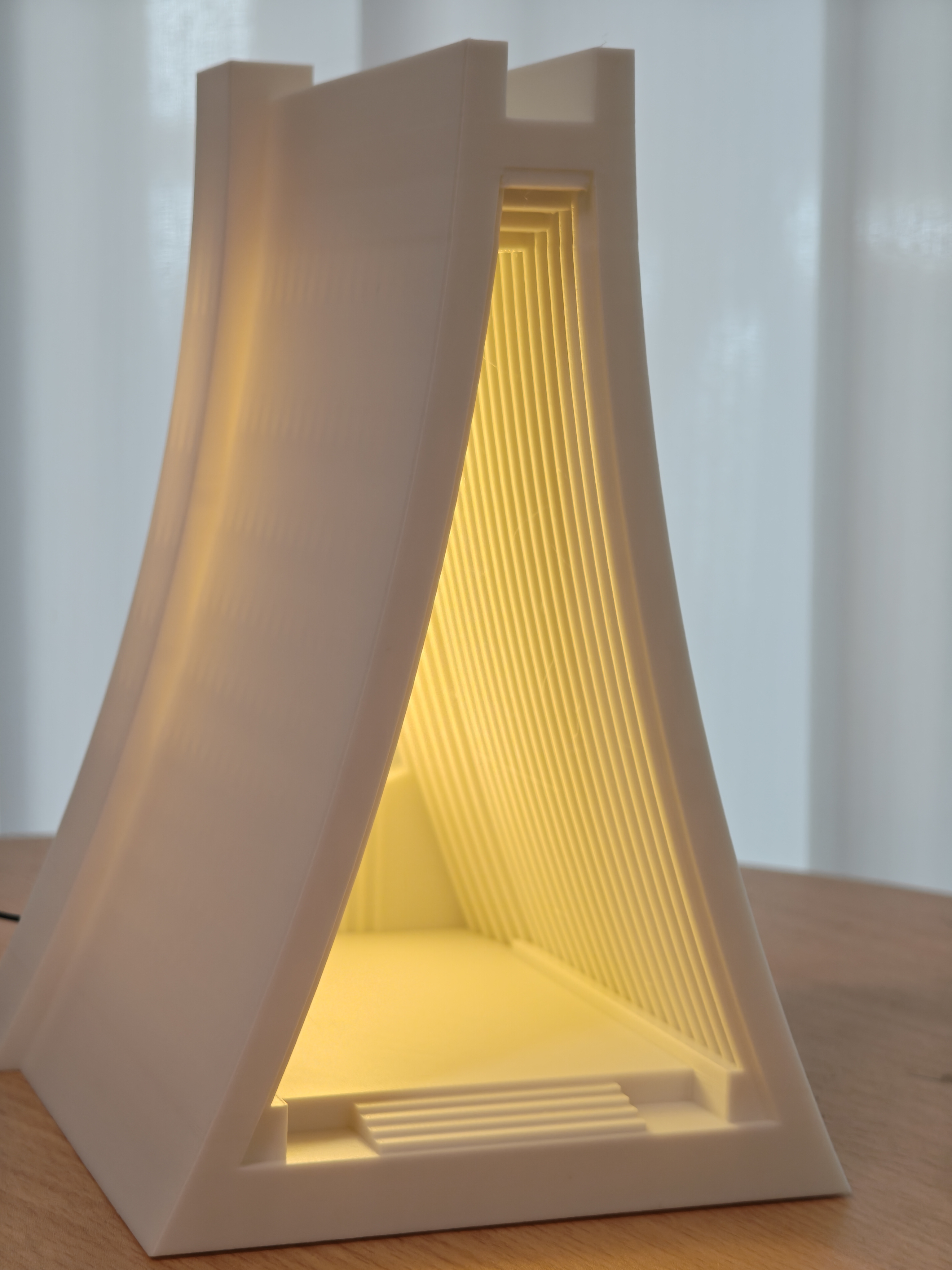 Miniatura 2 do modelo 3D 艺术风建筑夜灯