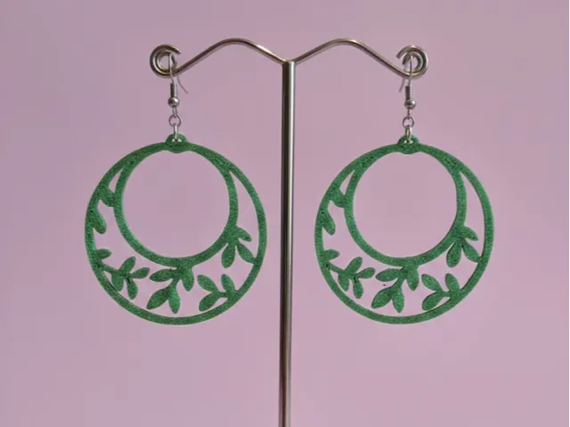 Nature's Whisper - Orecchini Foglia Eleganti