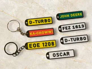 Custom Number Plate Keyring UK Reg Yellow / White
