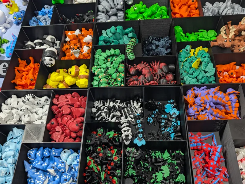 Modular Display Organizer for 3D Printed Figures