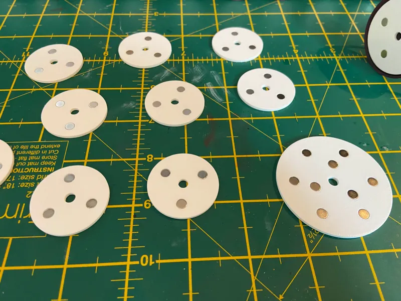 Magnet Alignment Base Inserts for Miniature Bases