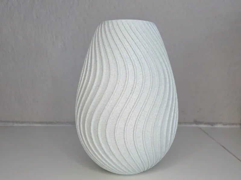 Designervase Eiform mit einfachem Muster