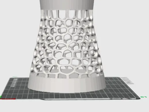 Just another simple voronoi vase