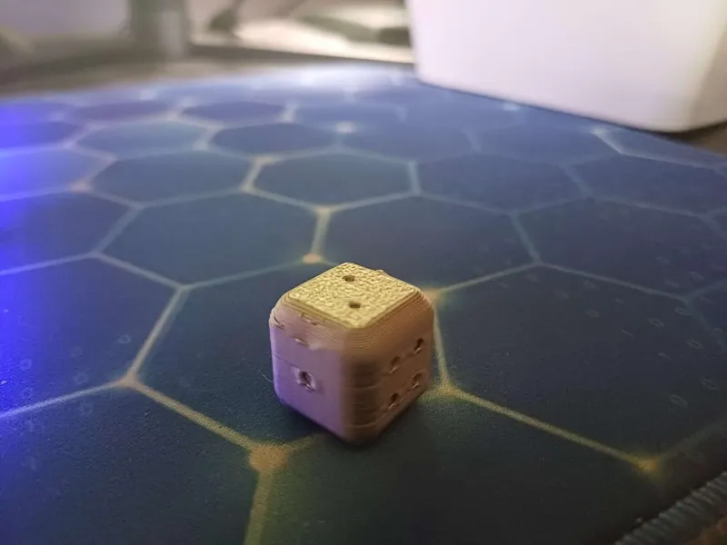 Basic game die