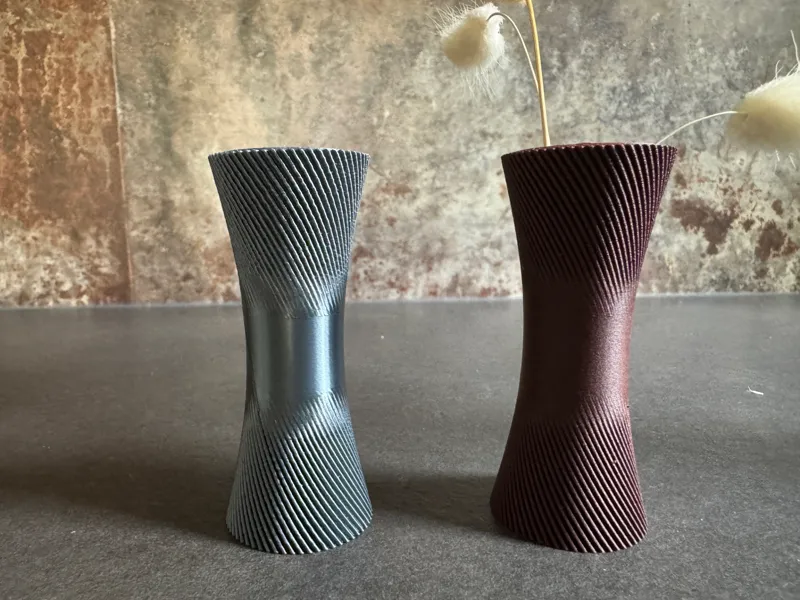 Vase im Reagenzglas