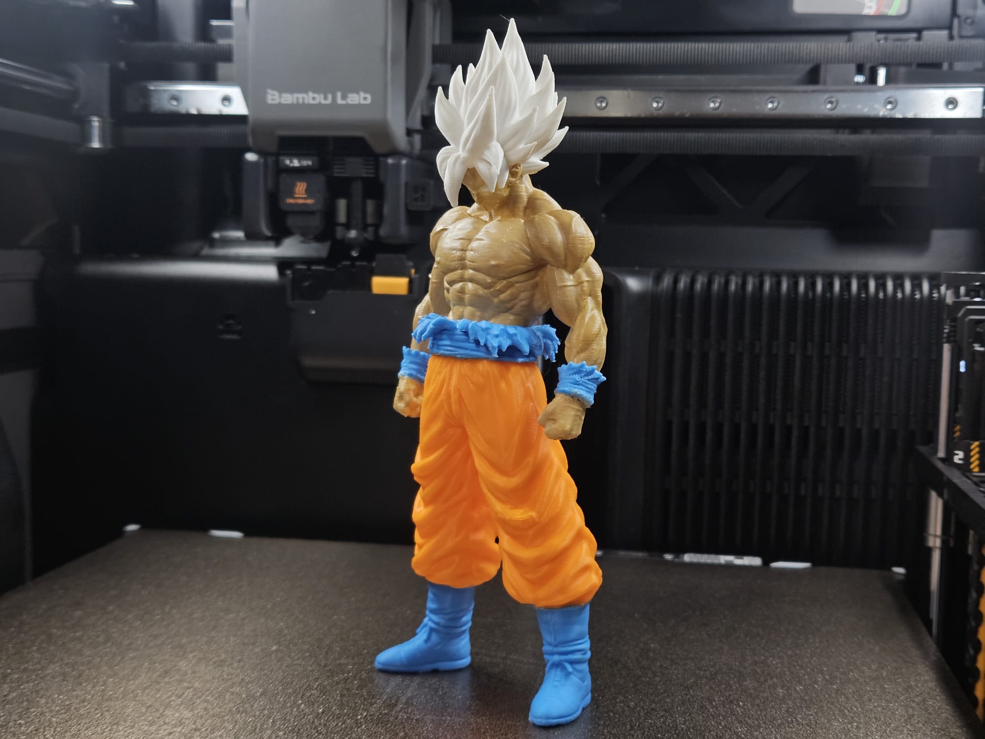 Miniatura 3 do modelo 3D Goku Limit Break Pose NO AMS Ultra Dettagliato