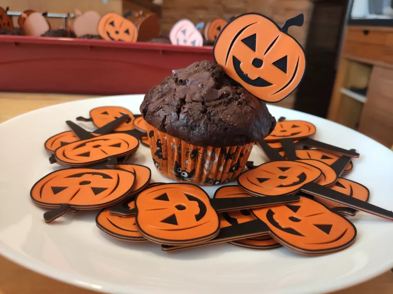Pumpkin topper