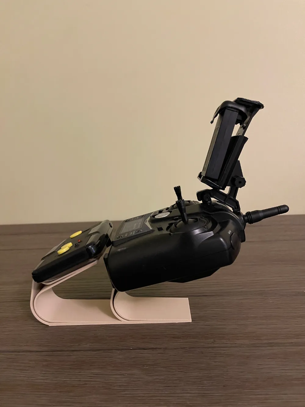 minimalistic dual controller stand by Nimburs - MakerWorld