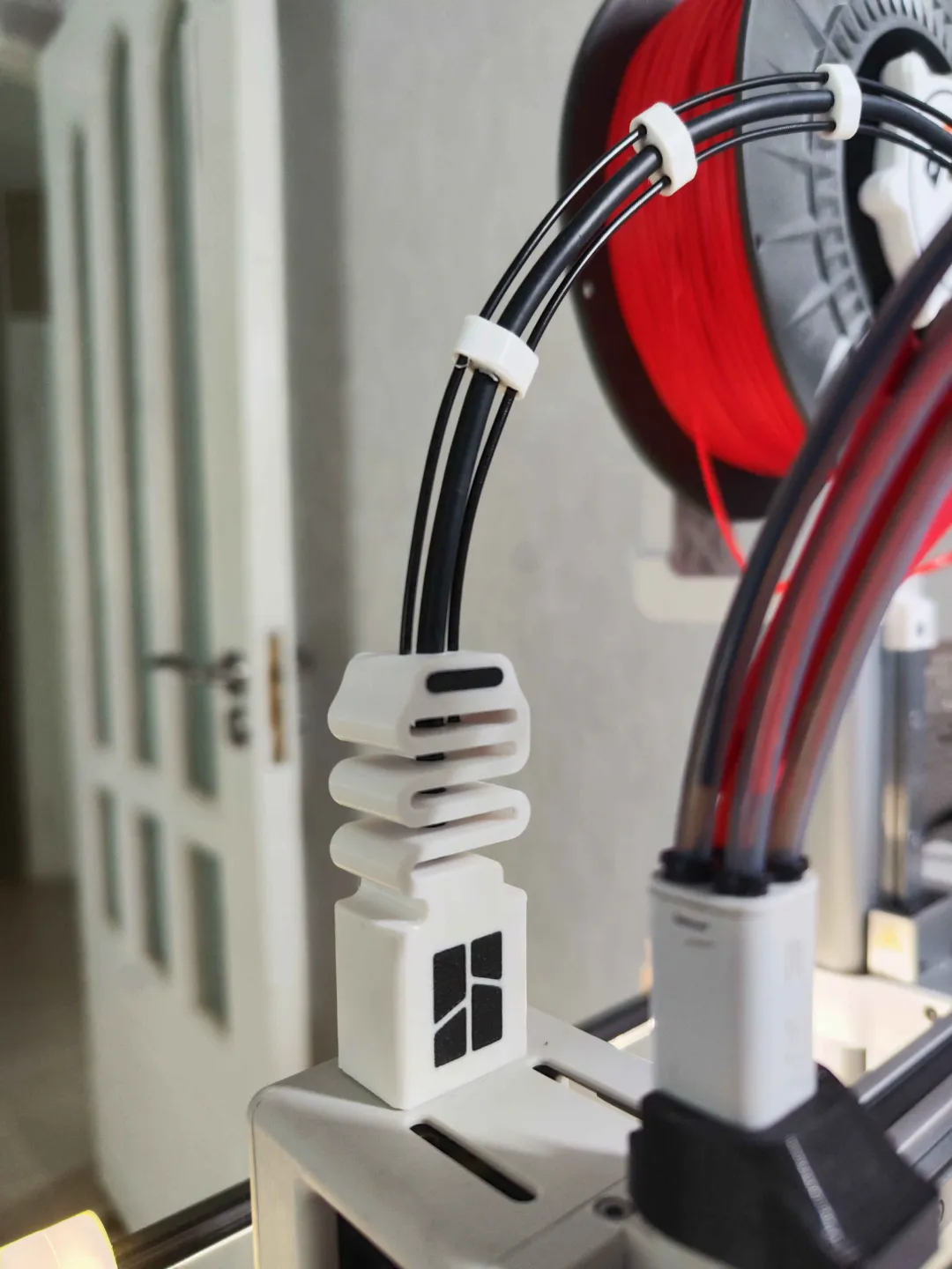 Bambu Lab A1Mini Extruder cable guide/holder/saver view 3