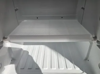 Dometic 10-Series Refrigerator Shelf