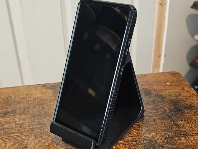 Wireless Phone Charger Stand (IOS & Android)