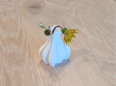 Mama I Love You Vase (AKA The Weed Collector)