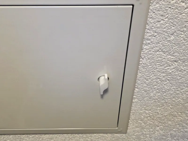 Schlüssel für Revisionsklappe / Wartungsklappe
