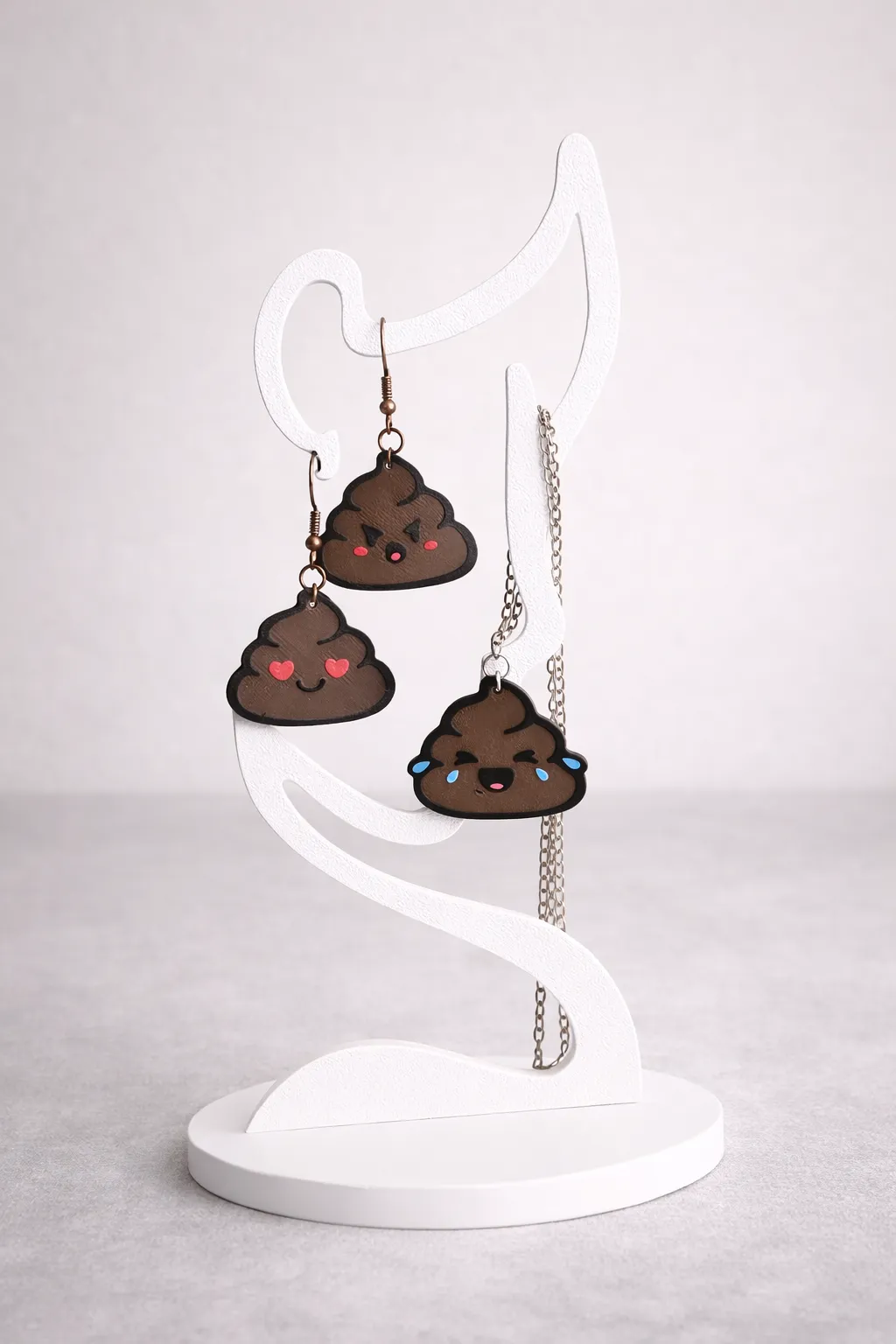 Boucle d'oreille caca Kawaii view 4